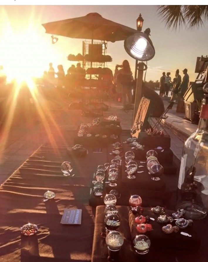 Valdes Glass display at Mallory Square at sunset