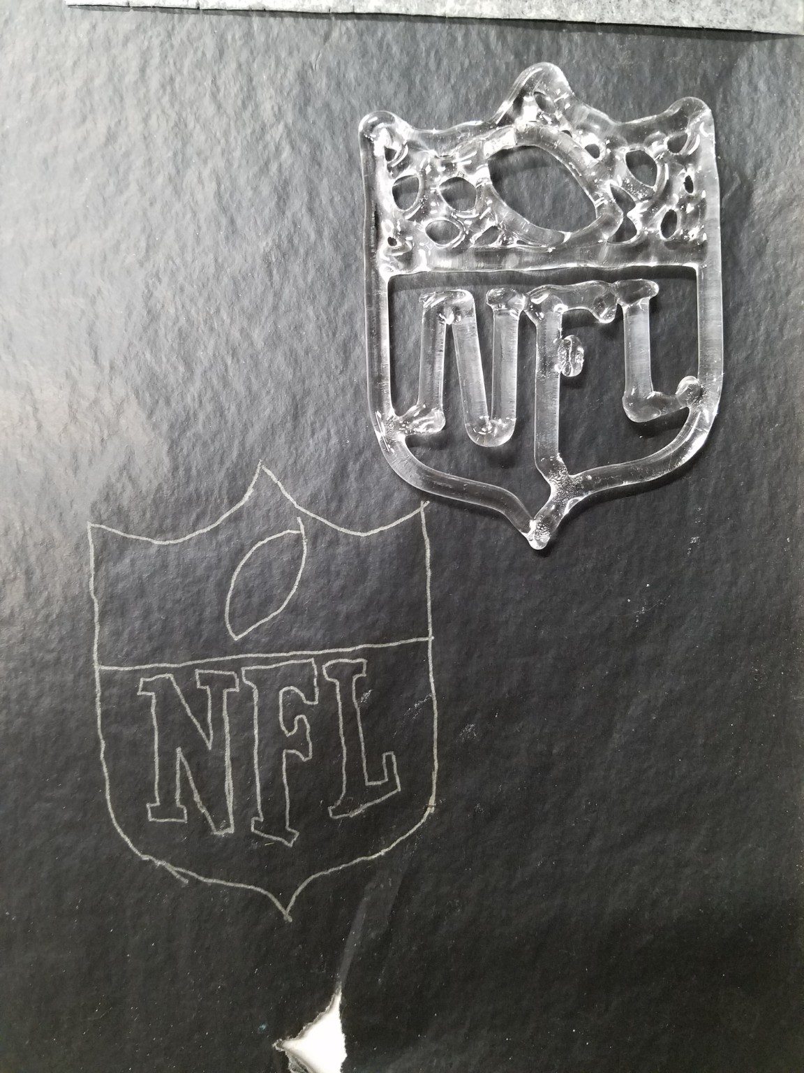 Making the borosilicate glass Lombardi Trophy, process step 8